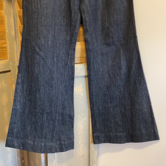 J BRAND wide leg flared bottom jeans with linen - Picture 4 of 15